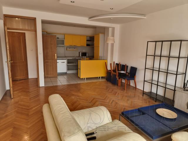 Apartment, Three-room apartment<br>91 m<sup>2</sup>, Grbavica