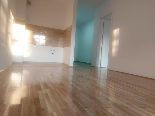 Wohnung, 2-Zimmer Wohnung<br>37 m<sup>2</sup>, Grbavica