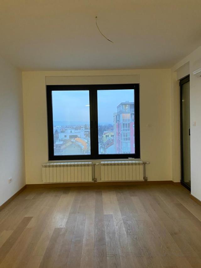 Apartment, Three-room apartment<br>65 m<sup>2</sup>, Bulevar Evrope
