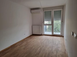 Apartment, Three-room apartment<br>63 m<sup>2</sup>, Grbavica
