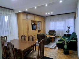 Квартира, Четырехкомнатная<br>96 m<sup>2</sup>, Novo naselje