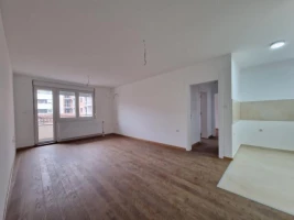 Apartment, Three-room apartment<br>70 m<sup>2</sup>, Telep - južni