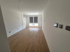 Stan, Dvosoban<br>40 m<sup>2</sup>, Telep - južni