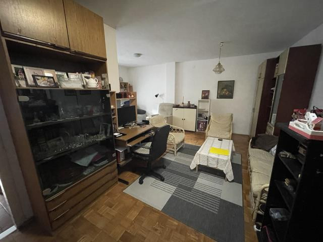 Novi Sad Novo naselje - Šonsi Two-room apartment (one bedroom)