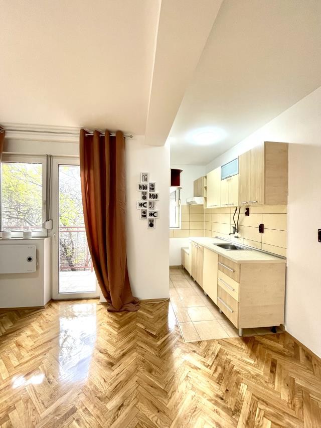 Apartment, Efficiency apartment<br>27 m<sup>2</sup>, Podbara