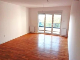 Apartment, Four- room apartment<br>94 m<sup>2</sup>, Vidovdansko naselje