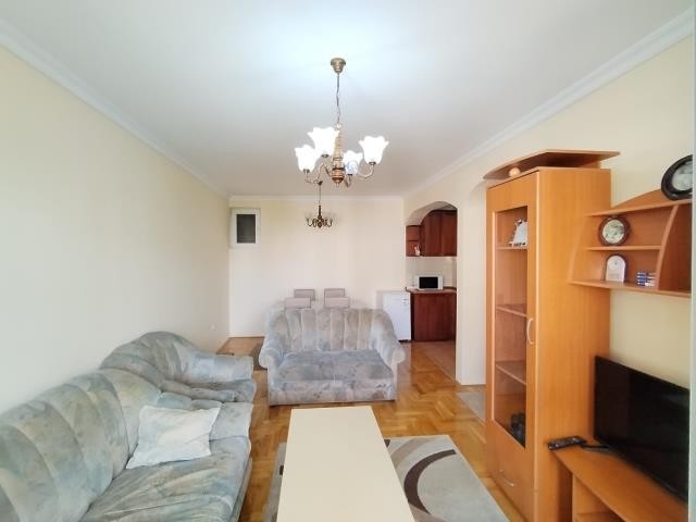 Novi Sad Podbara Two-room apartment (one bedroom)