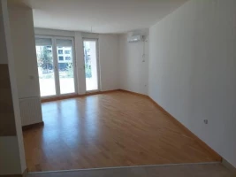 Apartment, Three-room apartment<br>72 m<sup>2</sup>, Podbara