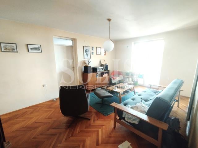 Novi Sad Podbara Four- room apartment