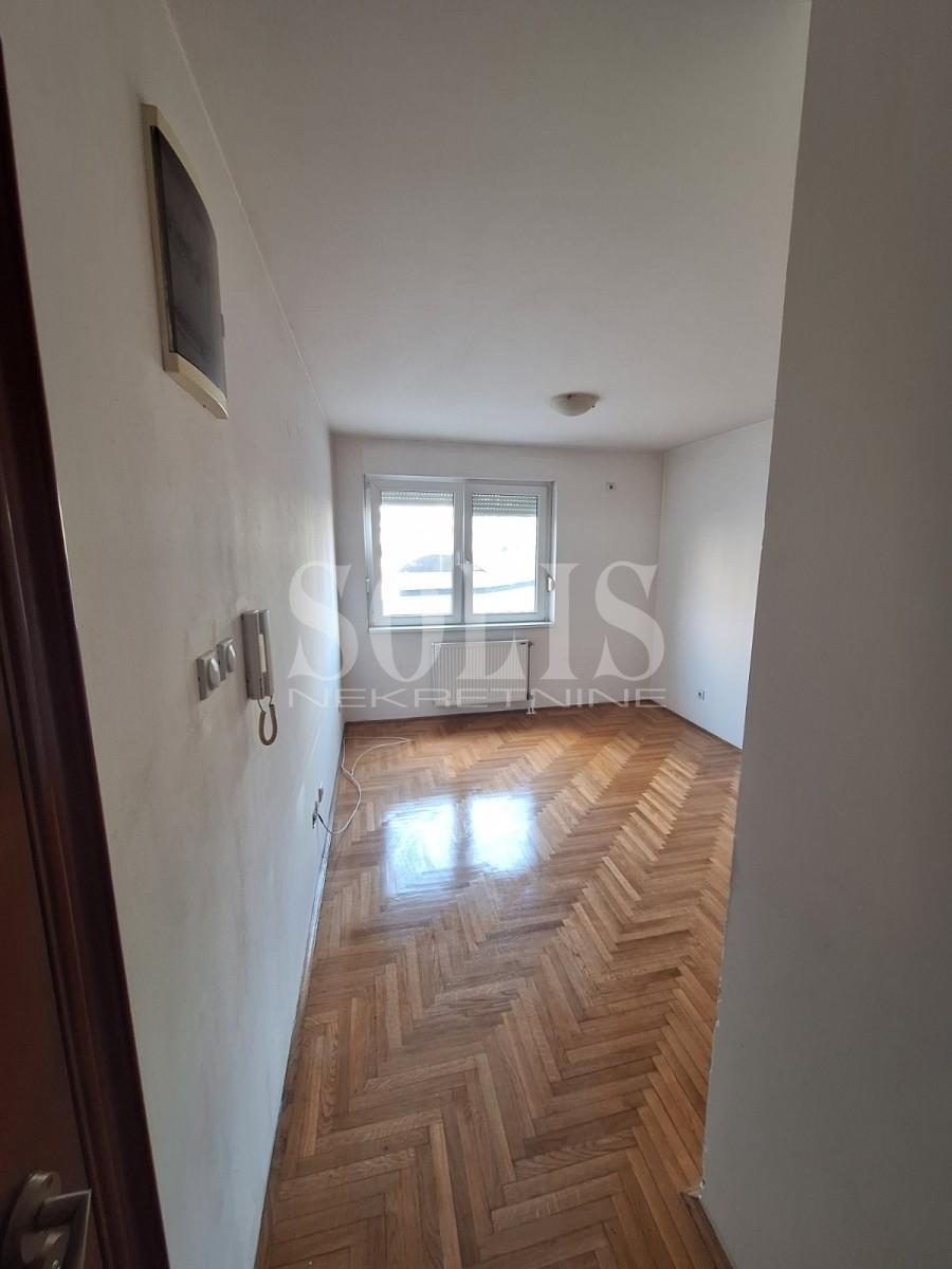 Novi Sad Grbavica Efficiency apartment