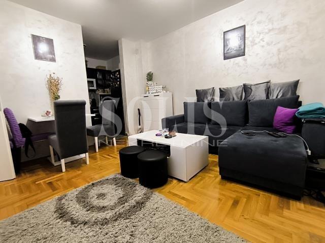 Novi Sad Nova Detelinara Two-room apartment (one bedroom)