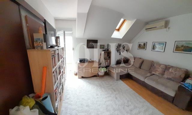 Stan, Novi Sad, Cara Dušana - Adamovićevo | Šifra: 1051492