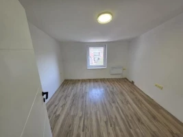 Wohnung, 3-Zimmer Wohnung<br>68 m<sup>2</sup>, Avijacija