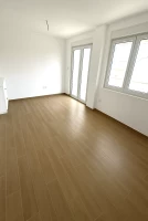 Квартира, Четырехкомнатная<br>70 m<sup>2</sup>, Telep - južni