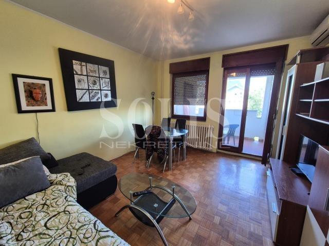 Novi Sad Nova Detelinara 1.5-Zimmer Wohnung