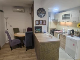 Apartment, Four- room apartment<br>86 m<sup>2</sup>, Telep - južni