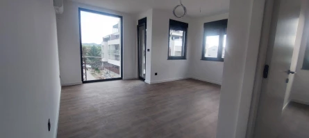 Apartment, Two and a half-room apartment<br>50 m<sup>2</sup>, Telep - južni