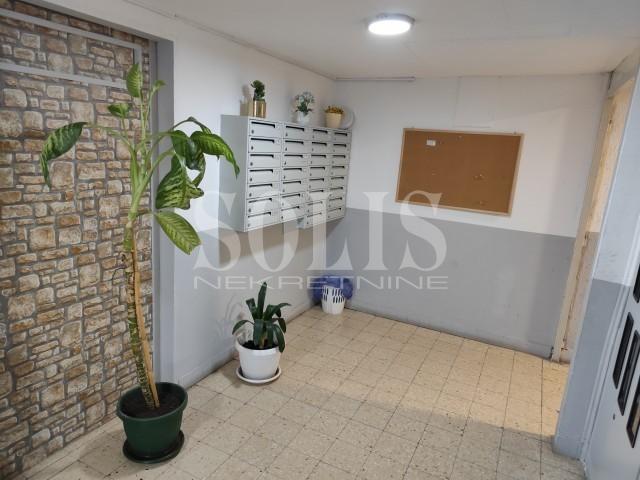 Stan, Novi Sad, Bulevar | Šifra: 1052100