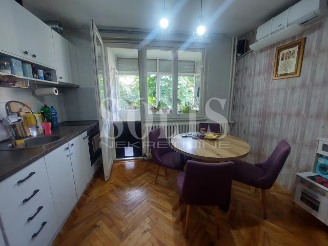 Novi Sad Detelinara Двособан