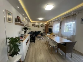 Wohnung, 3-Zimmer Wohnung<br>73 m<sup>2</sup>, Adice