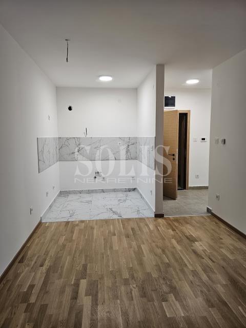 Novi Sad Avijacija Трособан
