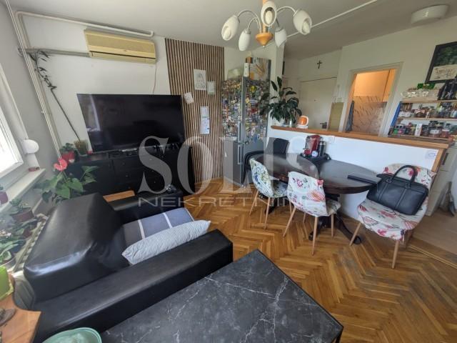 Novi Sad Stanica Dvoiposoban