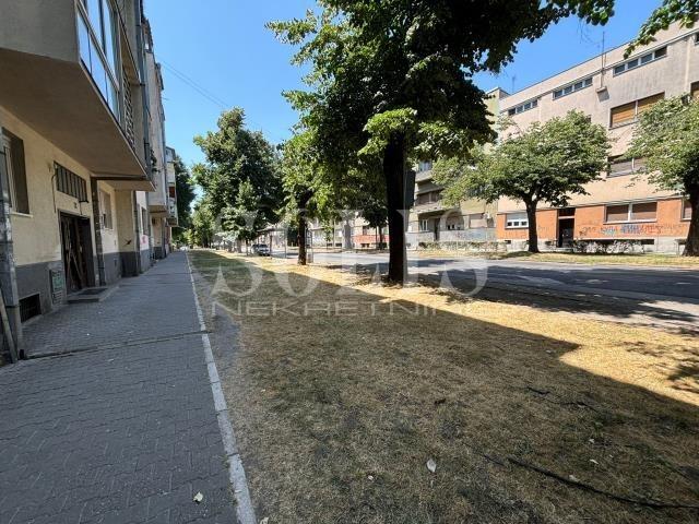 KEJ, 136M2
