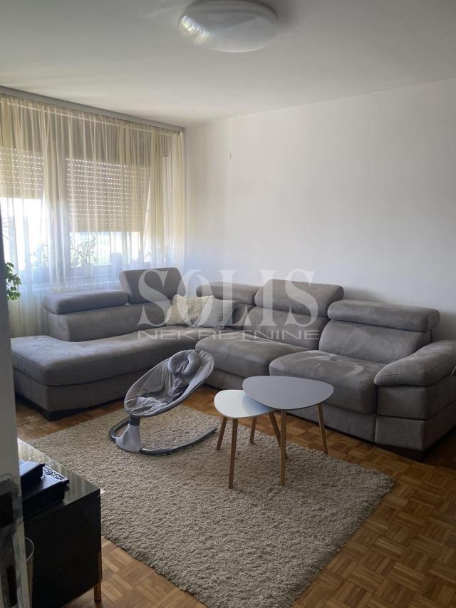 Stan, Petrovaradin, Blok 8 | Šifra: 1052382