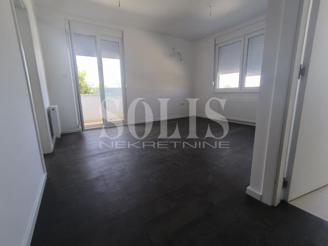 Stan, Veternik, Novosadski put | Šifra: 1052413