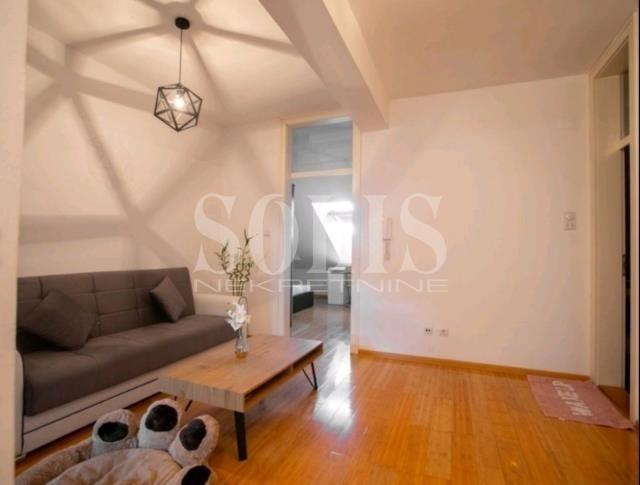 Novi Sad Stanica Četvorosoban