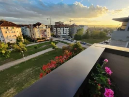 Stan, Dvoiposoban<br>61 m<sup>2</sup>, Novo naselje - Šarengrad