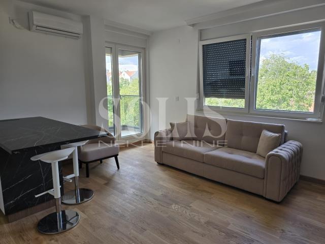 Stan, Novi Sad, Somborski bulevar | Šifra: 1052519