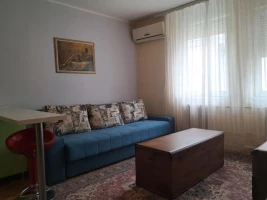 Wohnung, Garconniere<br>24 m<sup>2</sup>, Centar Riblja pijaca