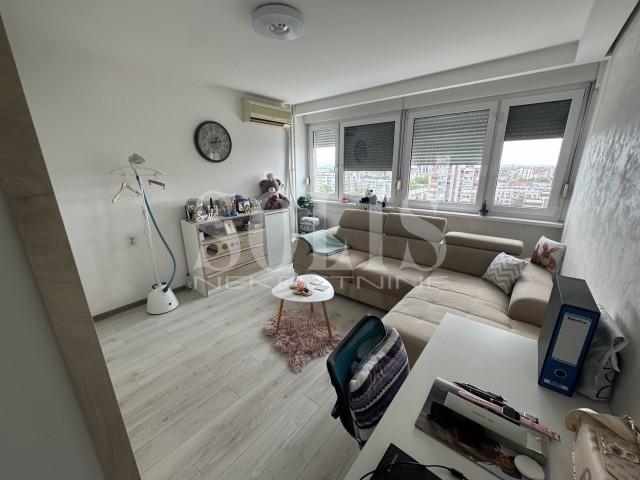 Stan, Novi Sad, Bulevar | Šifra: 1052568