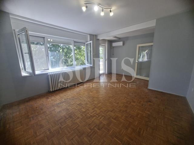 Apartment, Sremska Kamenica, Centar | Šifra: 1052602
