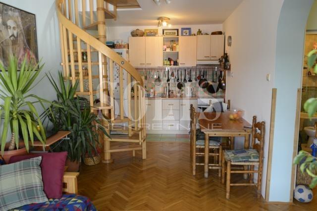 Novi Sad Socijalno Četvorosoban