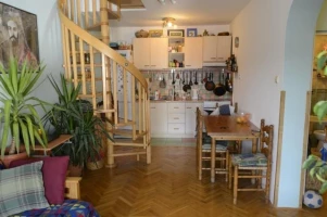 Stan, Četvorosoban<br>69 m<sup>2</sup>, Socijalno