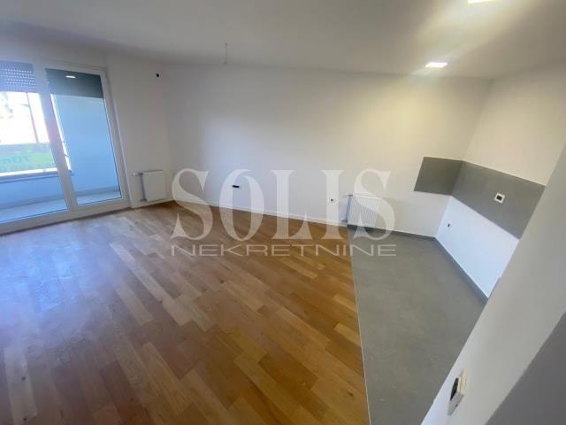 Novi Sad Somborski bulevar Trosoban