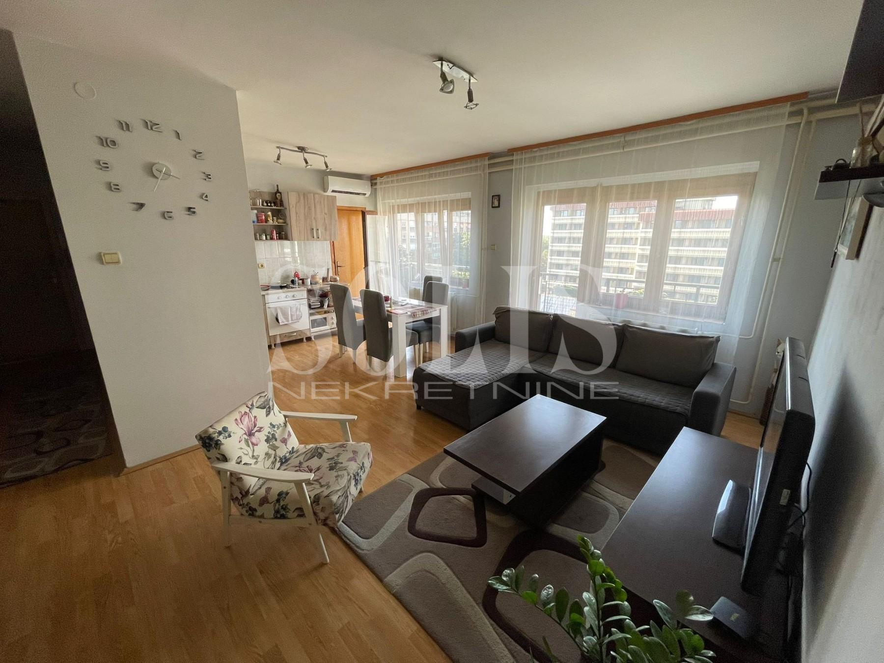 Stan, Novi Sad, Stanica | Šifra: 1052709