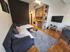 Stan, Jednoiposoban<br>37 m<sup>2</sup>, Podbara