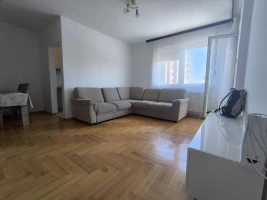 Stan, Troiposoban<br>69 m<sup>2</sup>, Bulevar Evrope