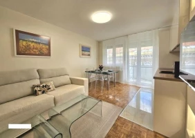 Stan, Dvoiposoban<br>52 m<sup>2</sup>, Centar