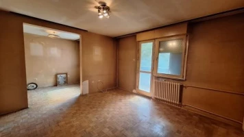 Stan, Trosoban<br>74 m<sup>2</sup>, Bulevar