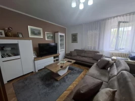 Квартира, Трехкомнатная<br>87 m<sup>2</sup>, Novo naselje - Savina