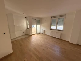 Stan, Četvorosoban<br>68 m<sup>2</sup>, Telep - severni