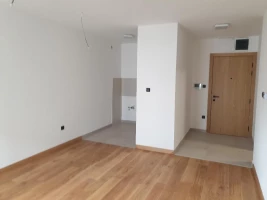 Stan, Garsonjera<br>31 m<sup>2</sup>, Telep - južni