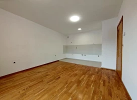 Stan, Trosoban<br>64 m<sup>2</sup>, Novi Majur