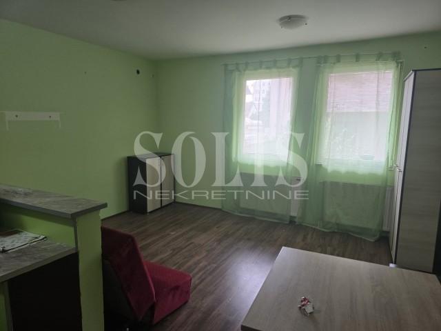 Novi Sad Telep - južni Garsonjera