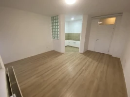 Stan, Garsonjera<br>34 m<sup>2</sup>, Centar Riblja pijaca