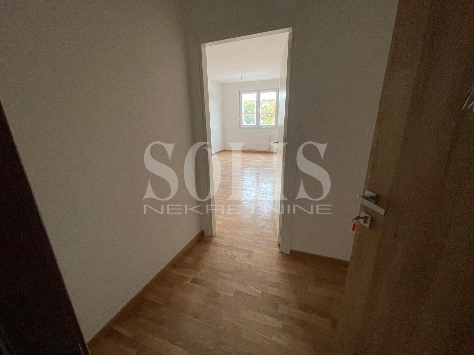 Stan, Petrovaradin, Centar | Šifra: 1052957